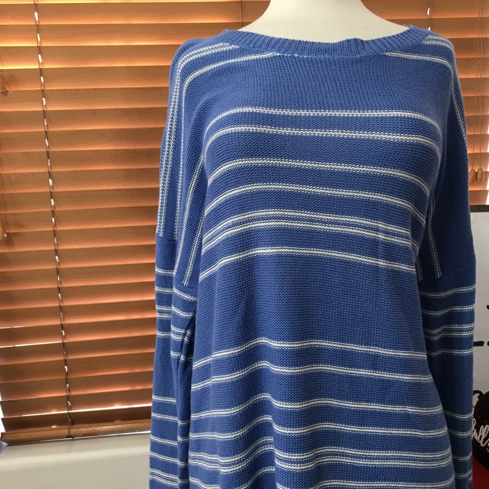 Forever 21 knit sweater
